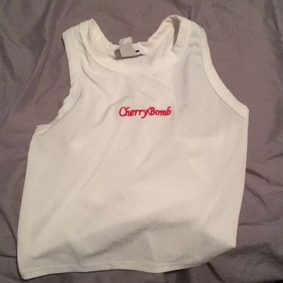 White crop top “cherrybomb” - Picture 1 of 1